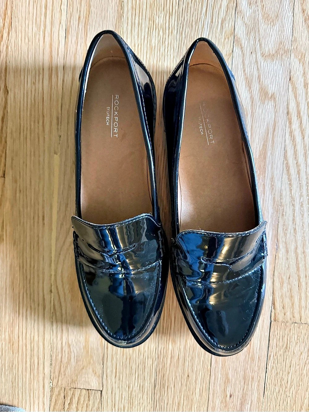Rock port women’s Kacey Penny Loafer black patent leather